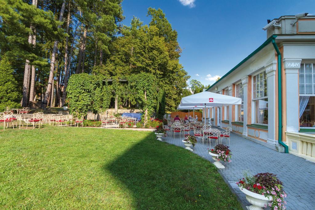 Spa Resort Pawlik-Aquaforum Františkovy Lázně Extérieur photo