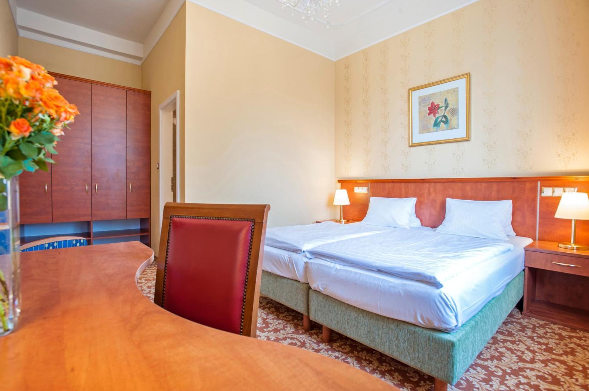 Spa Resort Pawlik-Aquaforum Františkovy Lázně Chambre photo