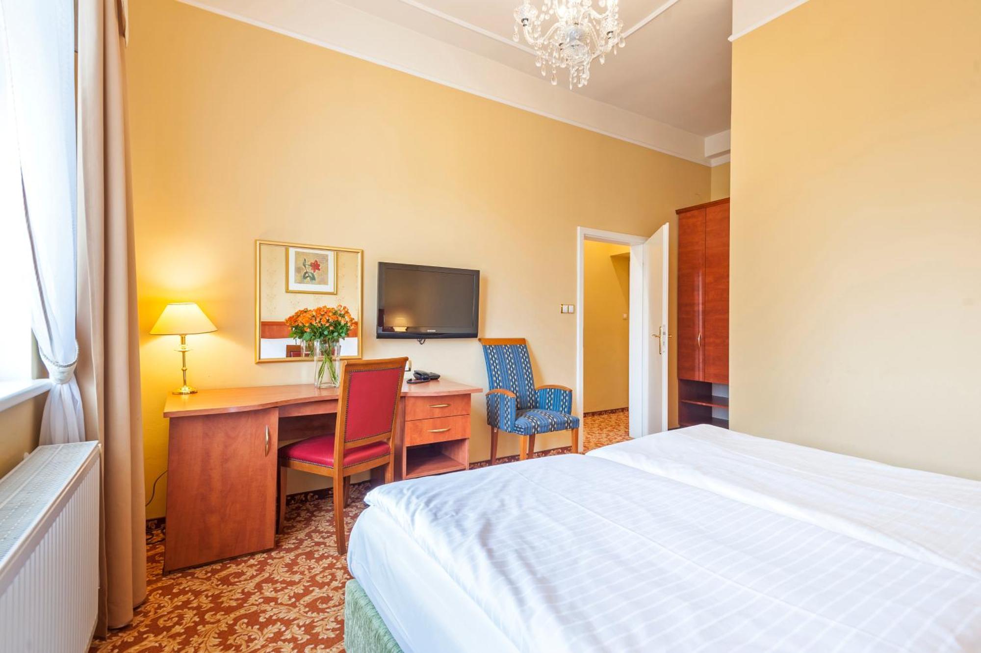 Spa Resort Pawlik-Aquaforum Františkovy Lázně Chambre photo