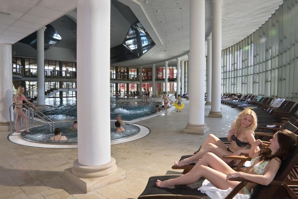 Spa Resort Pawlik-Aquaforum Františkovy Lázně Extérieur photo