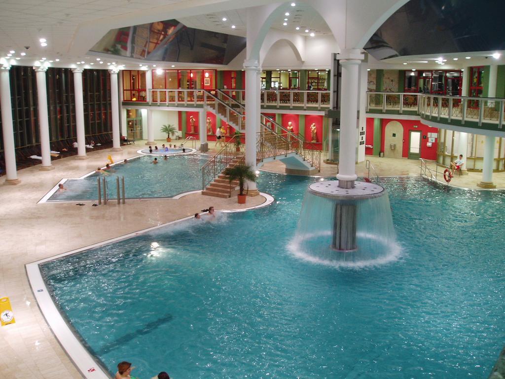 Spa Resort Pawlik-Aquaforum Františkovy Lázně Extérieur photo