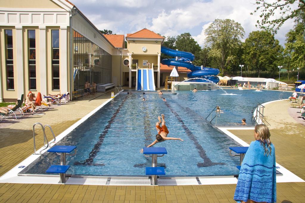 Spa Resort Pawlik-Aquaforum Františkovy Lázně Extérieur photo